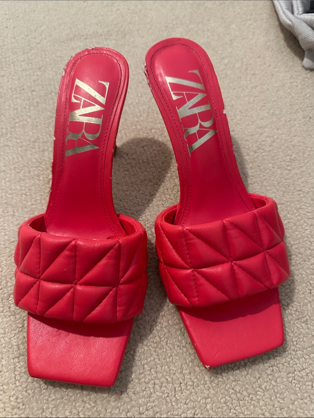 Zara Quilted hot pink Slides